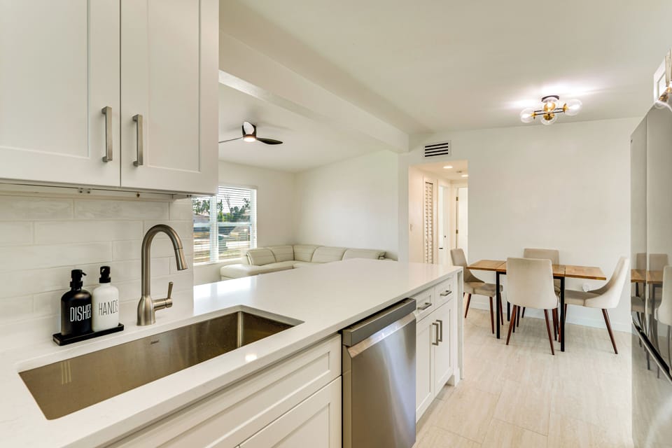 House (2 Bedrooms) | Interior