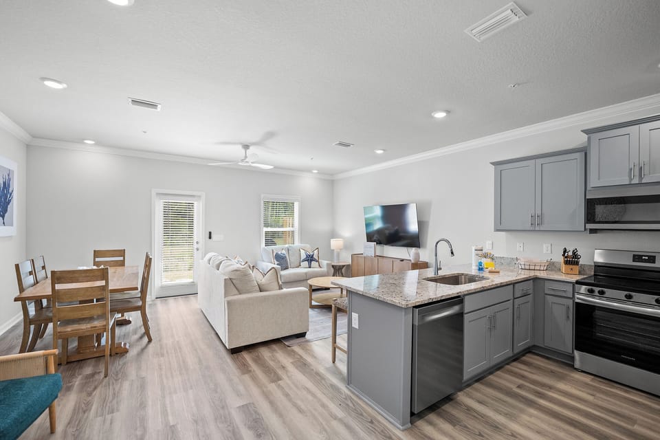 Lost Bay - Orange Beach, AL - Signature Properties