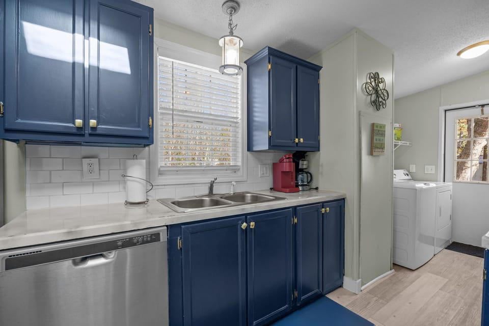 Lots of cabinet space.