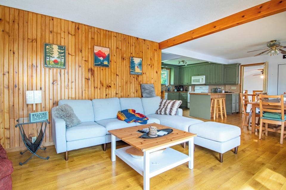 Living Room into Kitchen/Dining