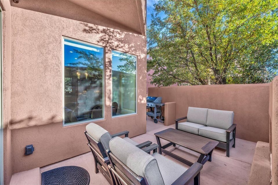 Back Patio & Gas Barbecue