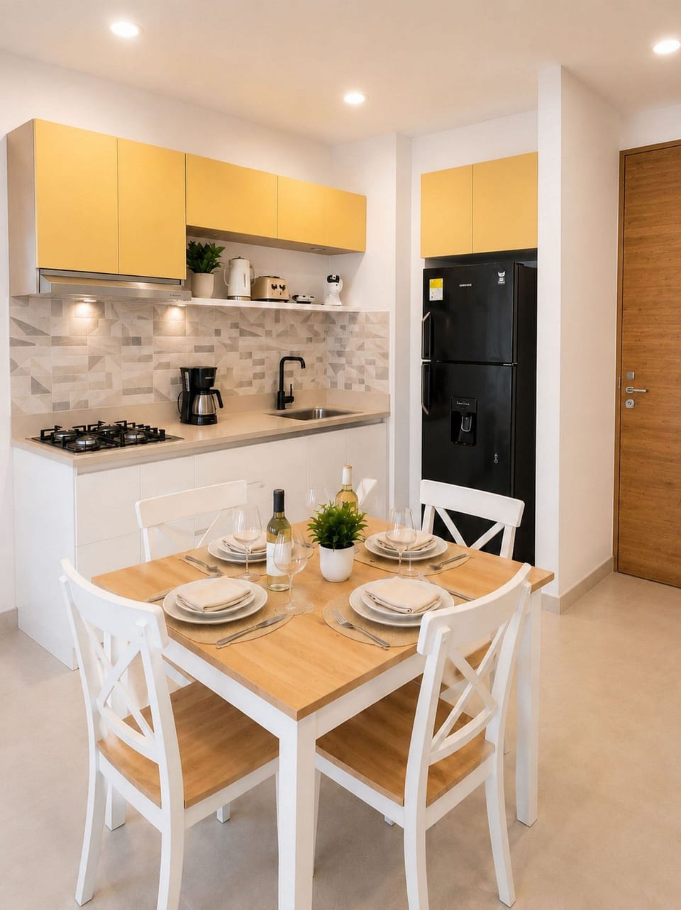 Kitchen or kitchenette