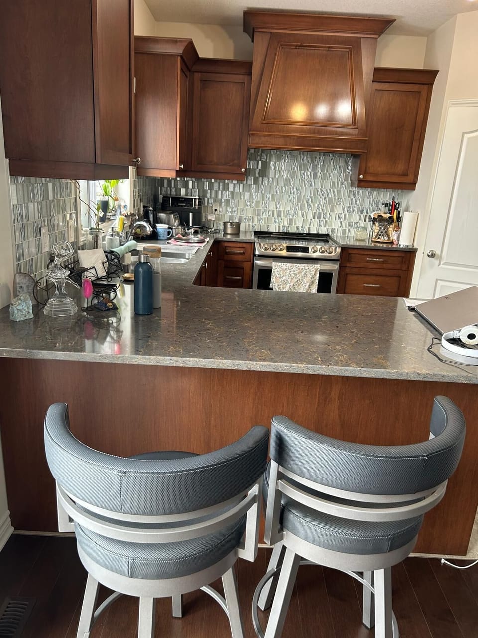 Kitchen with bar stool & counter