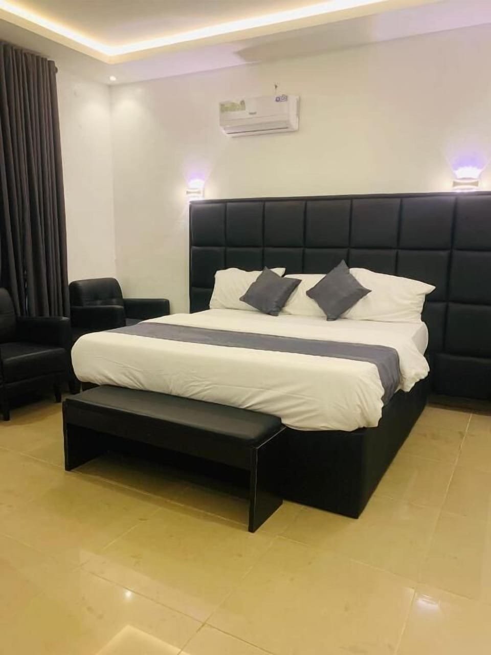 Deluxe Room, Balcony, City View | Desk, laptop workspace, blackout drapes, soundproofing