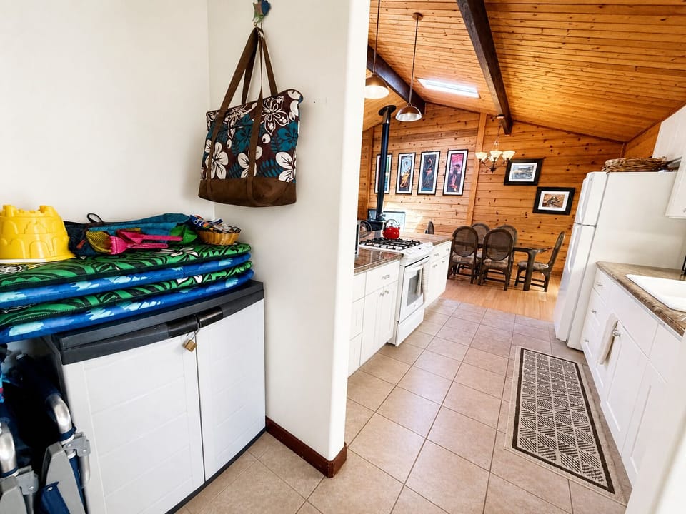 Beach nook from laundry view