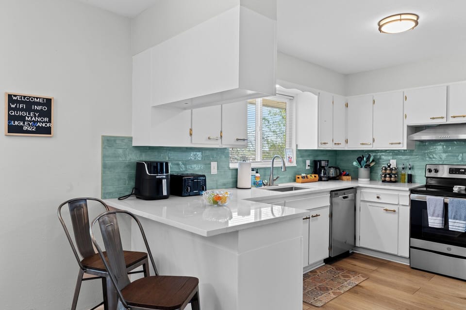 Updated Kitchen with quartz countertop 