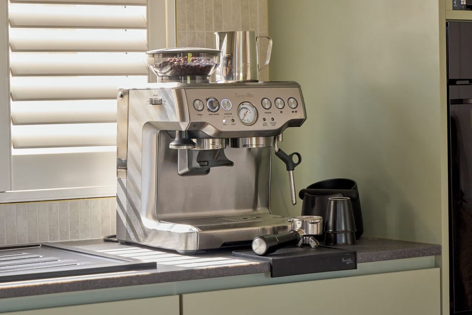 Breville coffee machine and complimentary coffee beans