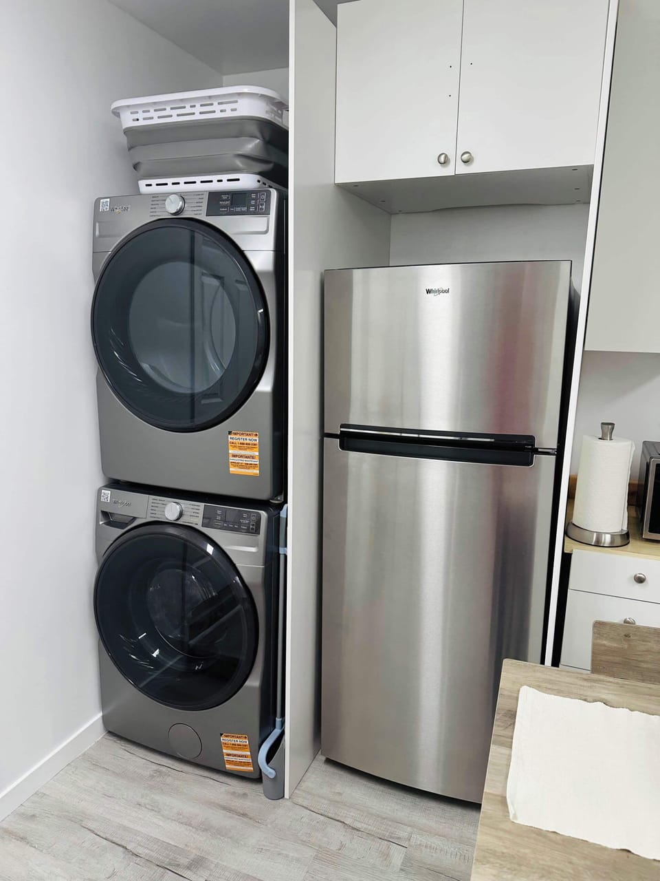 fridge & laundry