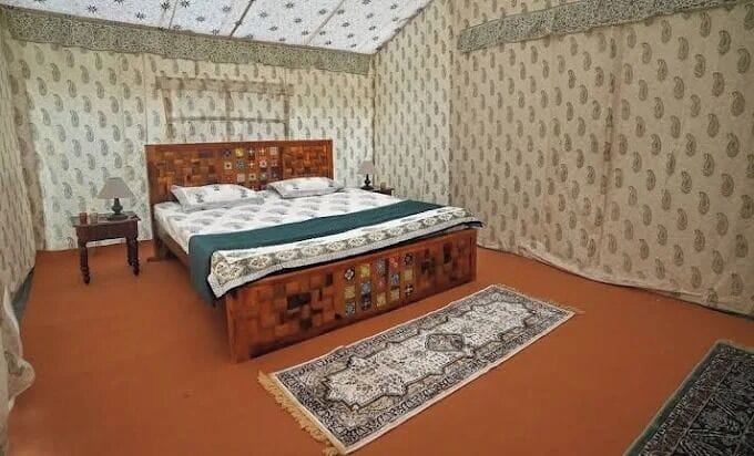 Deluxe Tent