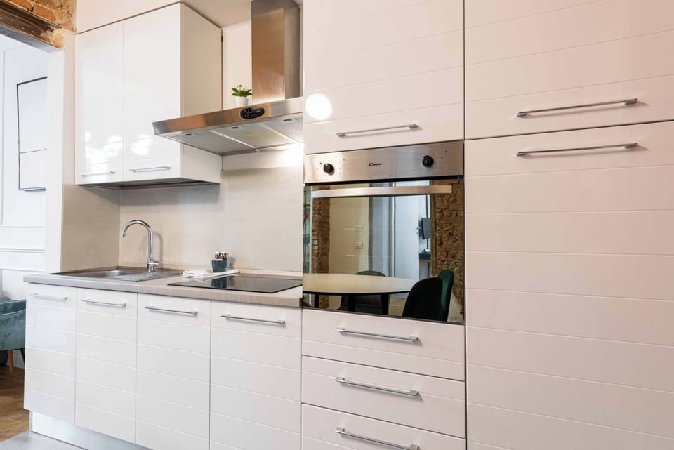 Comfort Apartment, City View | Private kitchen