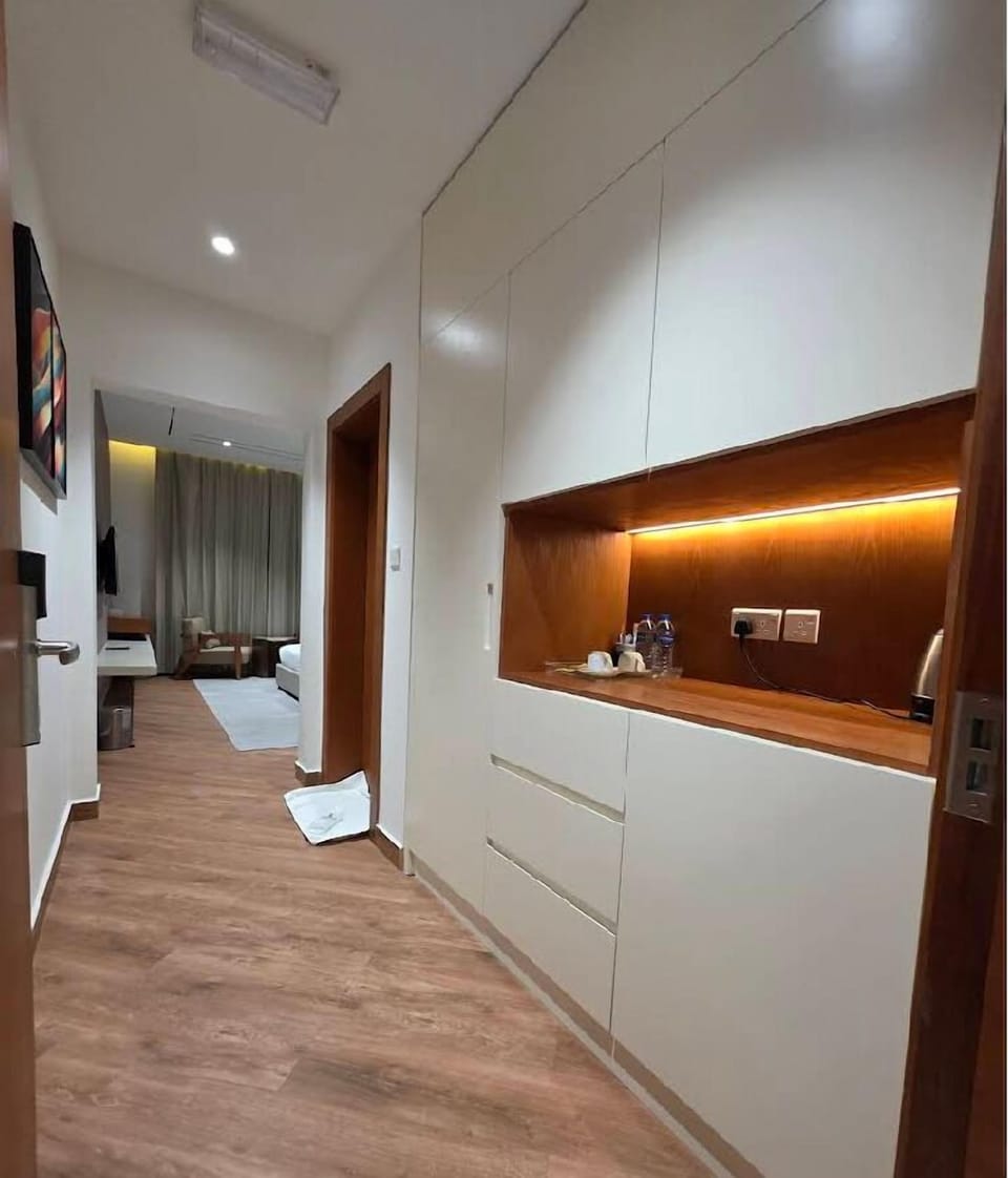 In-room safe, iron/ironing board, WiFi (free)