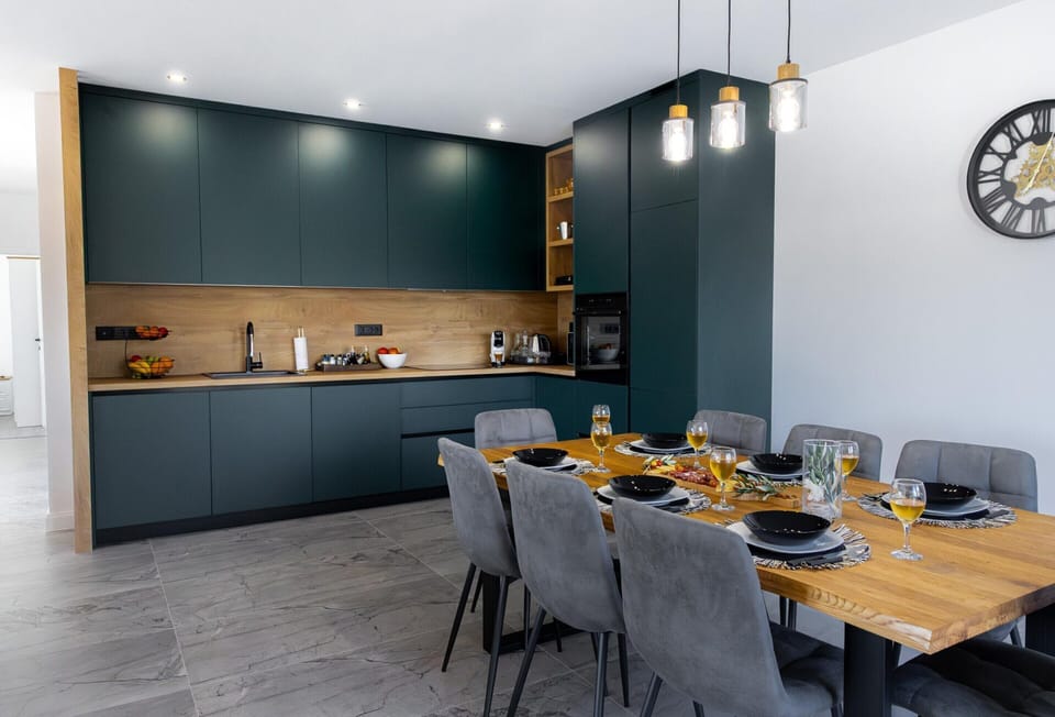 House | Dining