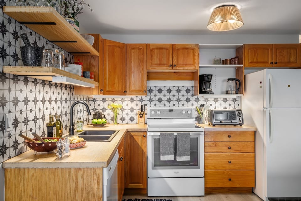 Modern Kitchen 