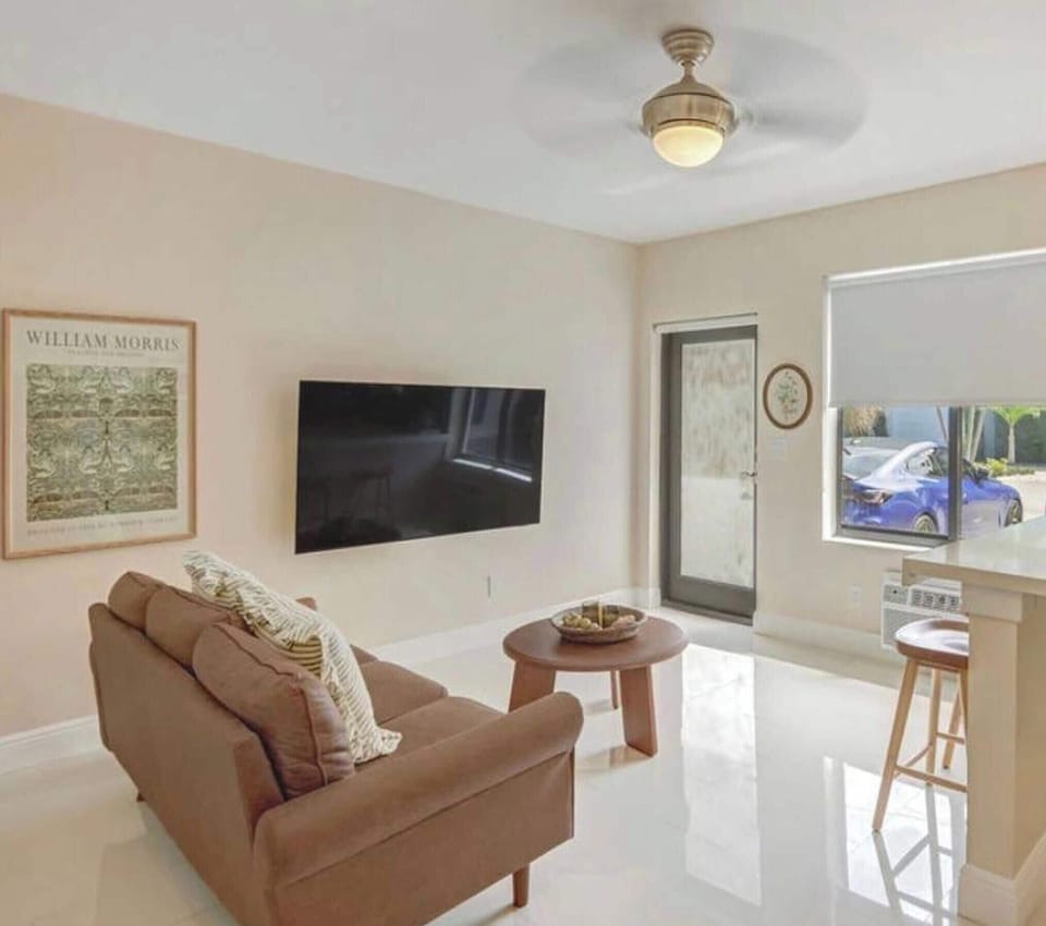 House | 1 bedroom