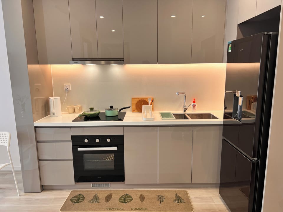Deluxe Apartment, Balcony, River View | Blackout drapes, soundproofing, iron/ironing board, free WiFi