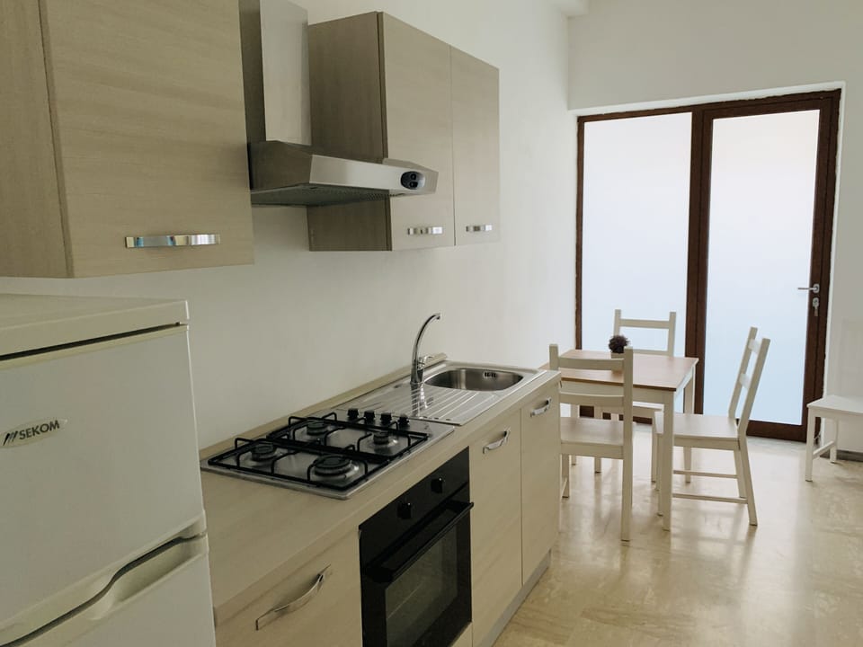 Quadruple Room, Kitchen | Minibar, desk, soundproofing, WiFi (free)