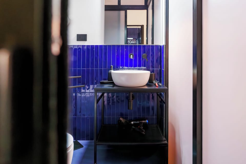 Double Room, Courtyard View | In-room safe, desk, soundproofing, iron/ironing board