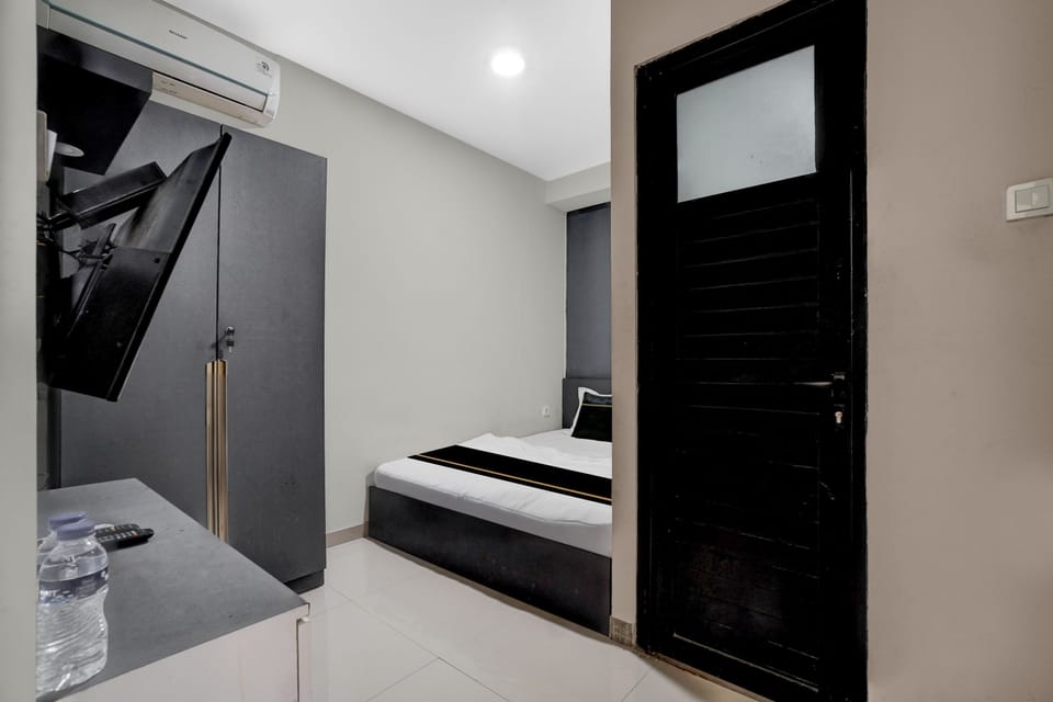Deluxe Suite | Free WiFi, bed sheets