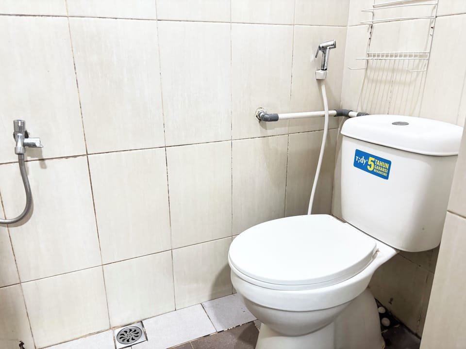 Deluxe Double Room | Bathroom | Shower, towels