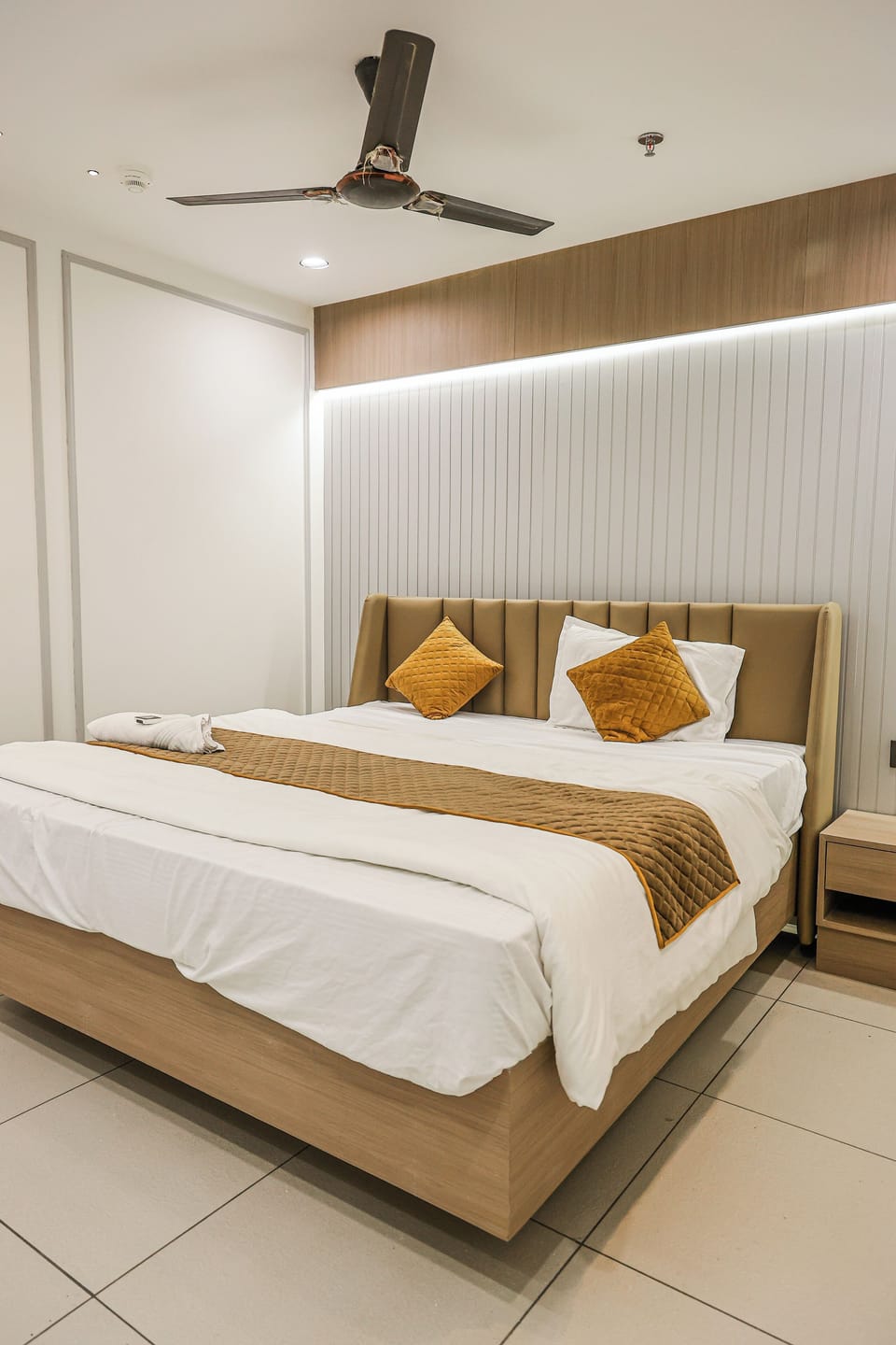 Premium Room | Desk