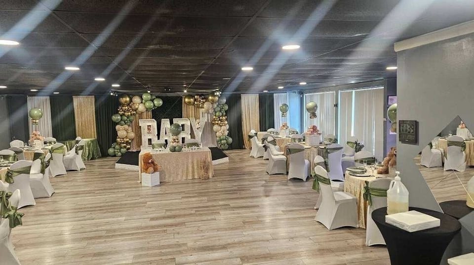 Banquet hall
