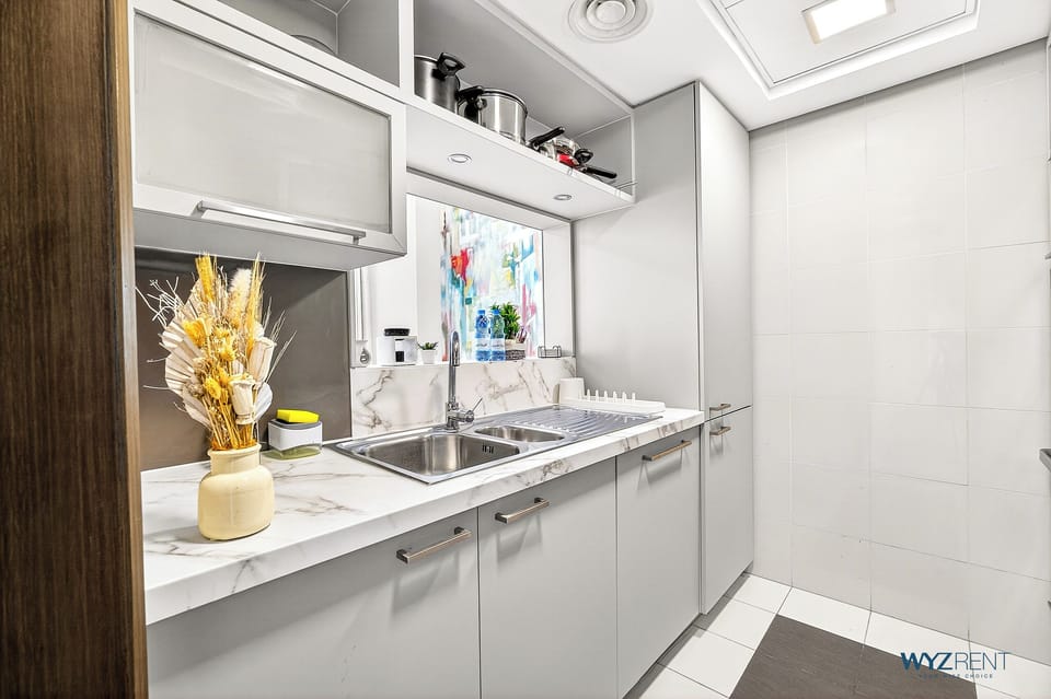Standard Apartment, City View | Private kitchen | Coffee/tea maker, electric kettle, toaster