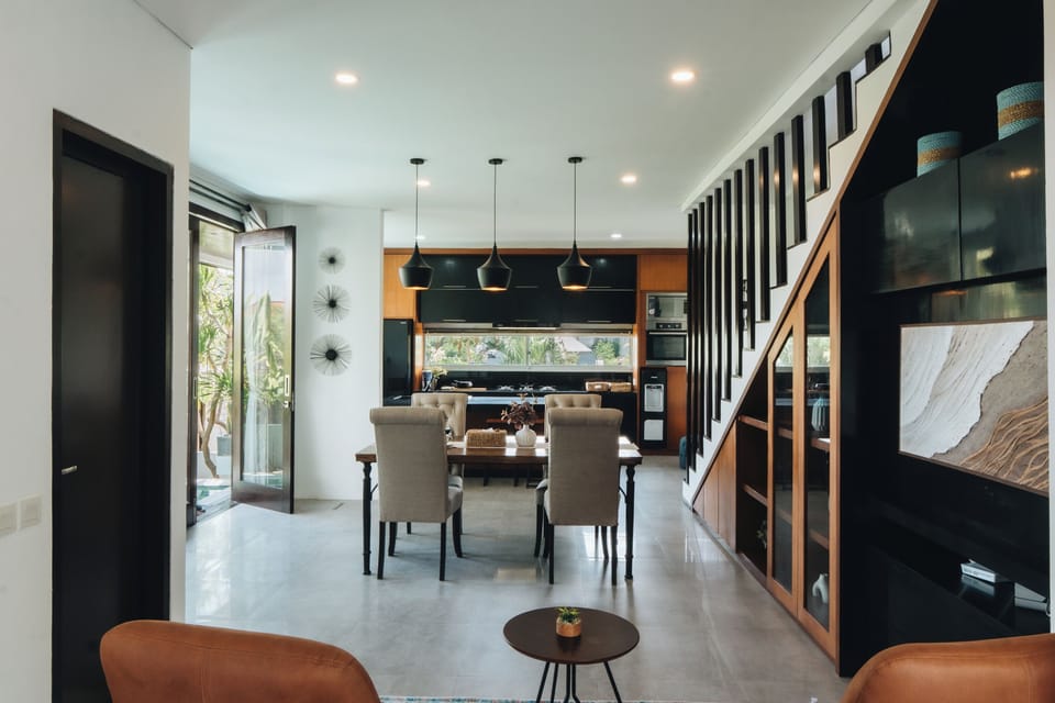 Family Villa | Living area | Flat-screen TV