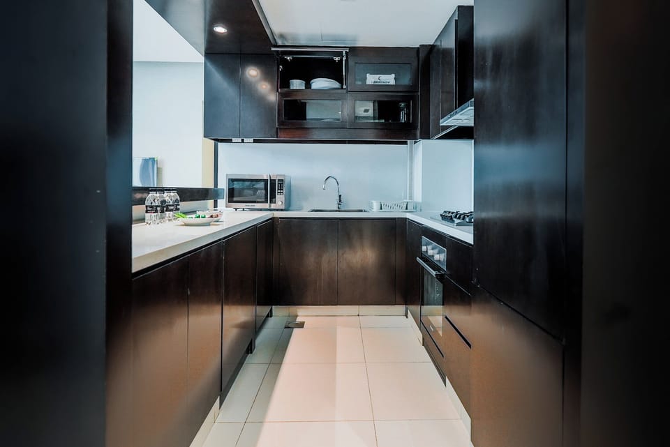 Deluxe Apartment, Balcony, City View | Private kitchen | Espresso maker
