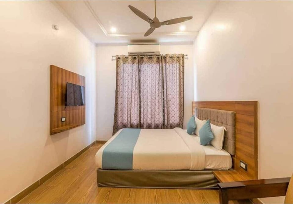 Luxury Double or Twin Room | Free WiFi