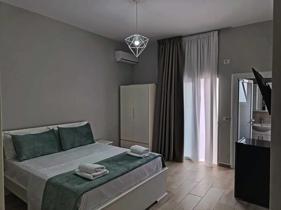 Comfort Double Room | Soundproofing, free WiFi