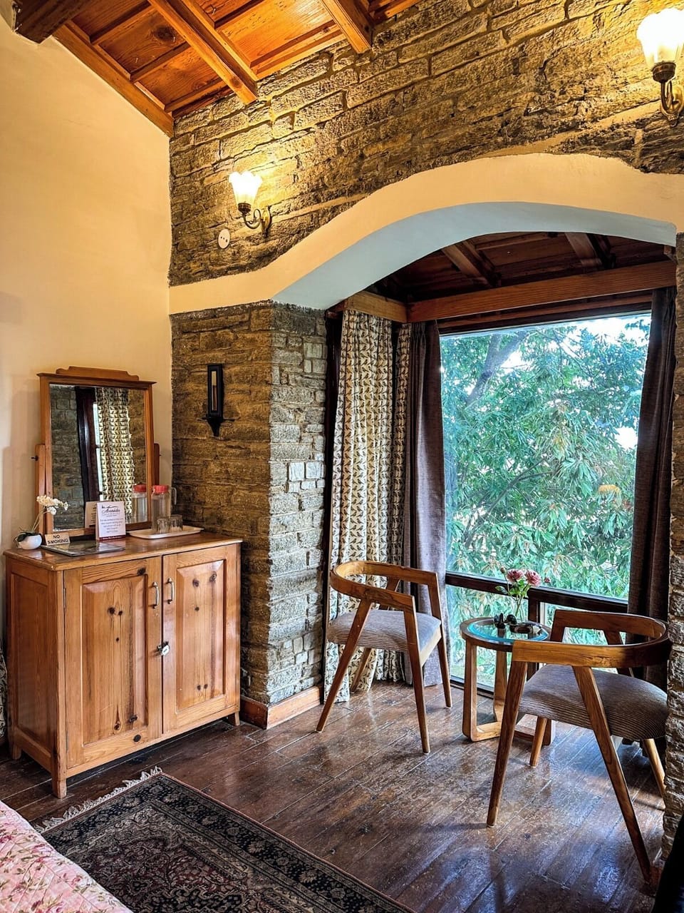 Deluxe Double Room | Free WiFi