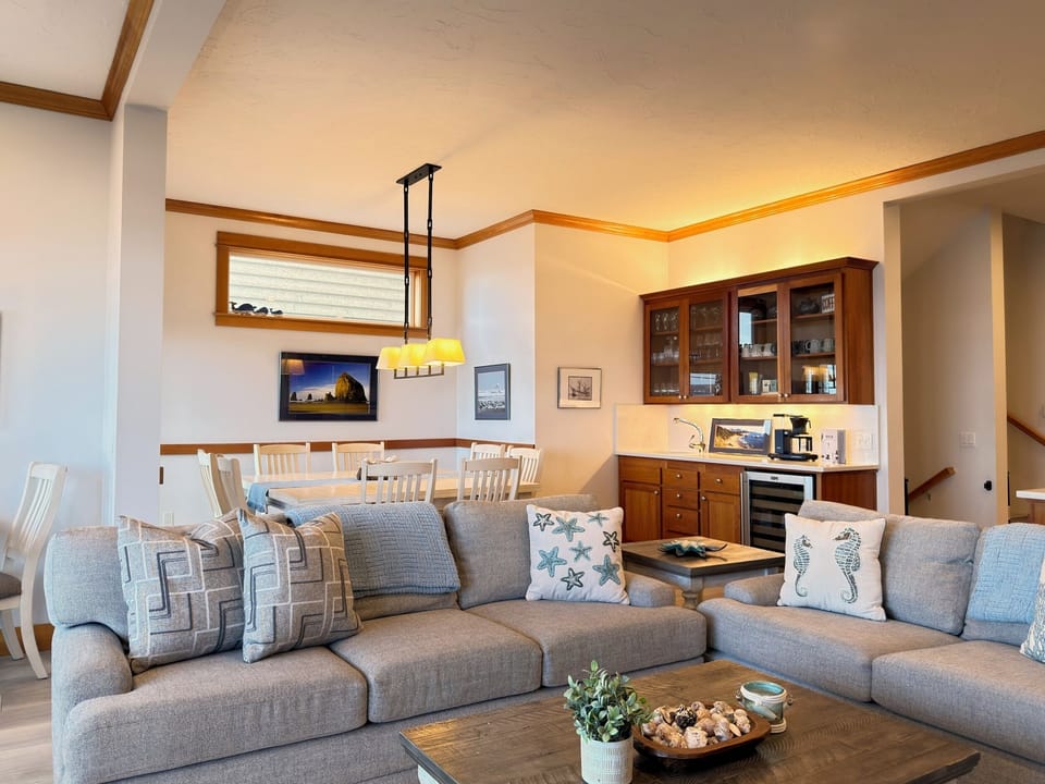 Family Tides has space for everyone in your group to unwind and relax.