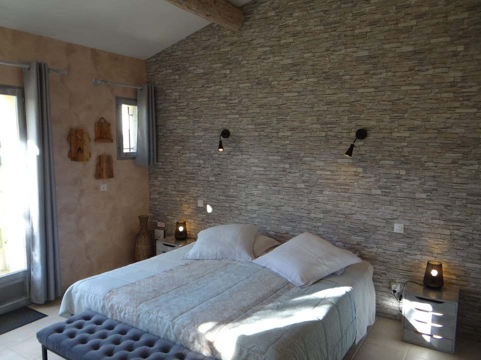 Comfort Double or Twin Room, City View