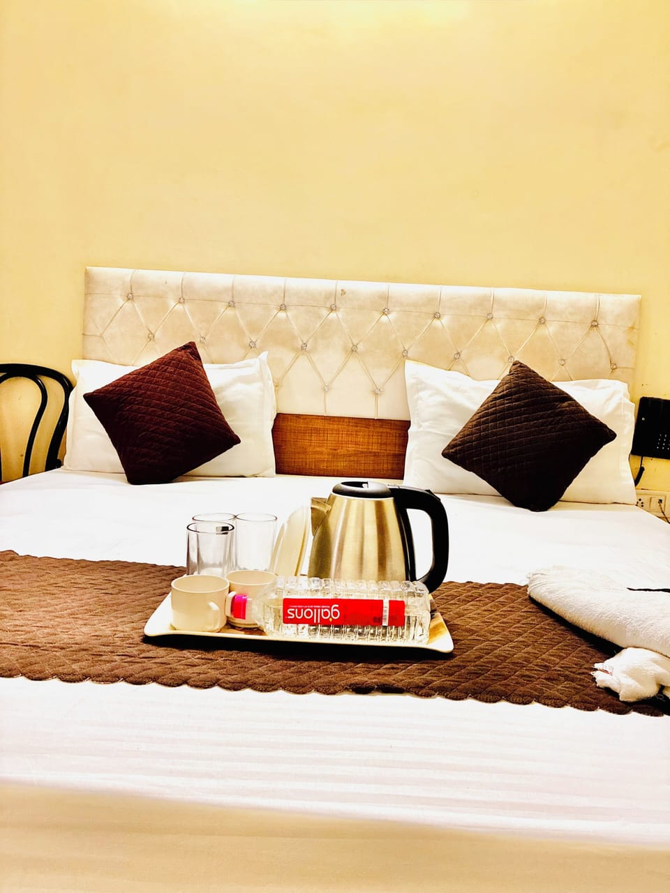 Deluxe Room | Desk, free WiFi