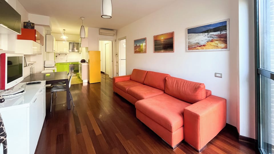 Apartment, Air conditioning, City View | Interior