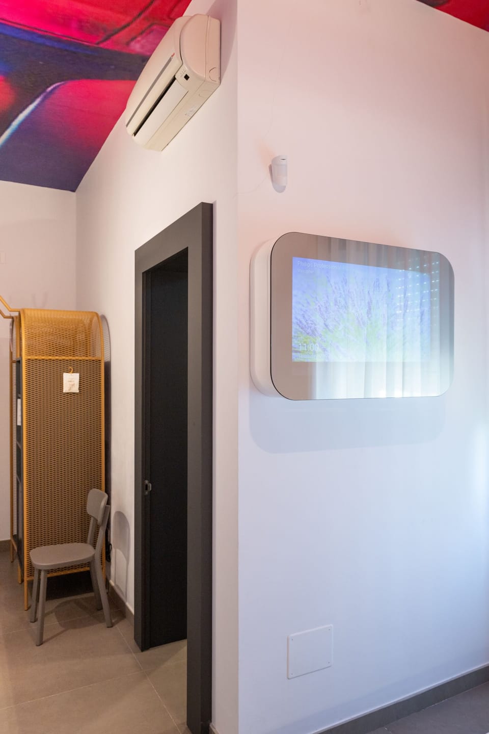 Double Room | In-room safe, desk, WiFi (free)