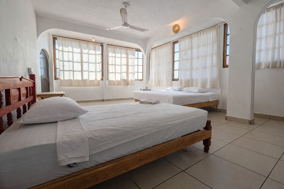Comfort Studio Suite | Free WiFi, bed sheets