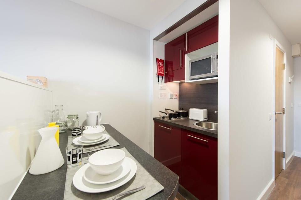 Studio, Non Smoking | Private kitchen