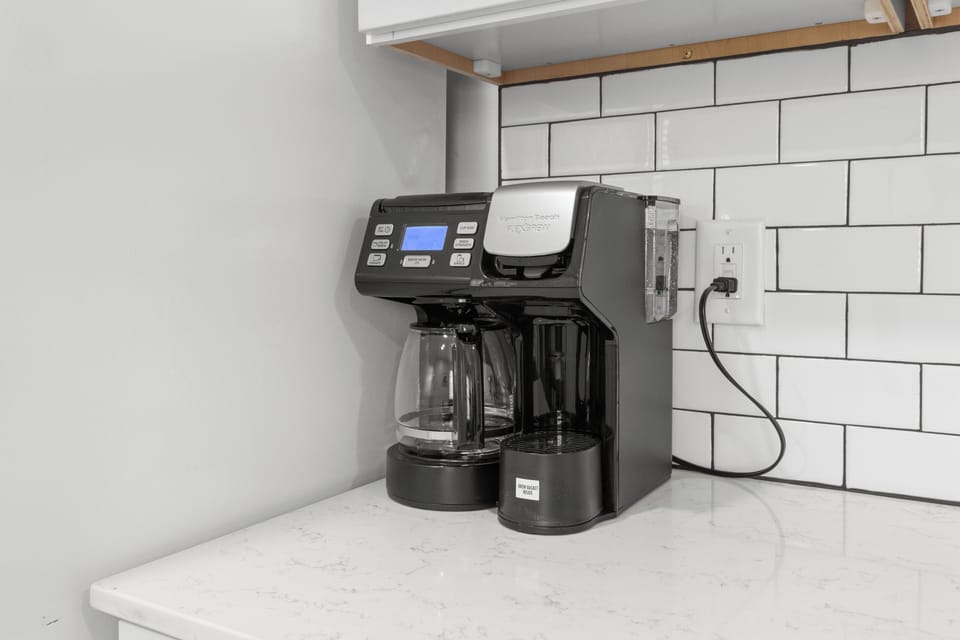 Coffee maker for pot or individual K-Cup 
