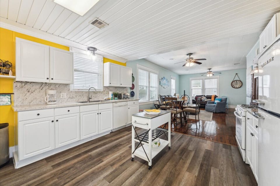 Another angle of the kitchen and living area