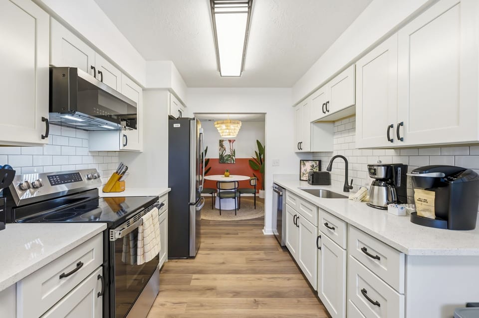 Whether you’re whipping up a gourmet feast or just brewing the perfect coffee, our fully equipped kitchen makes every meal a vacation-worthy experience.