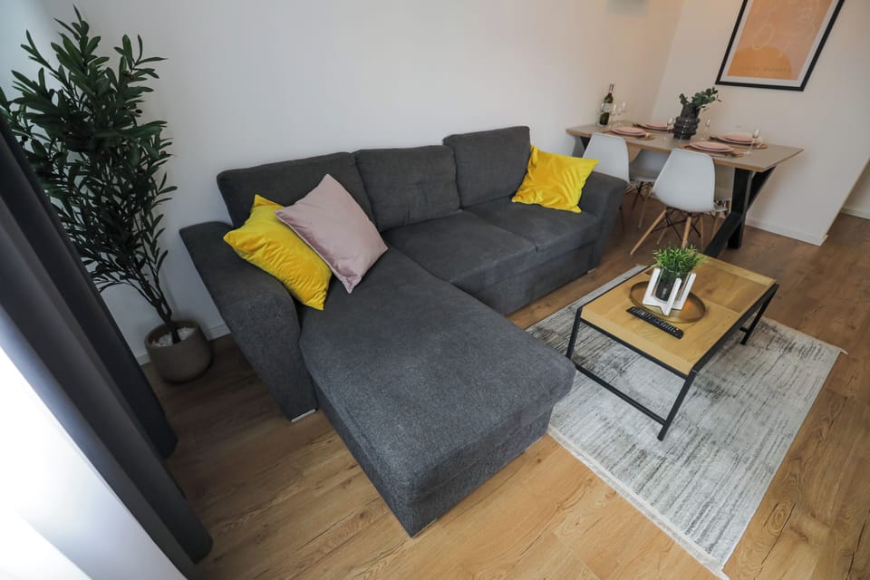 Apartment | Living area