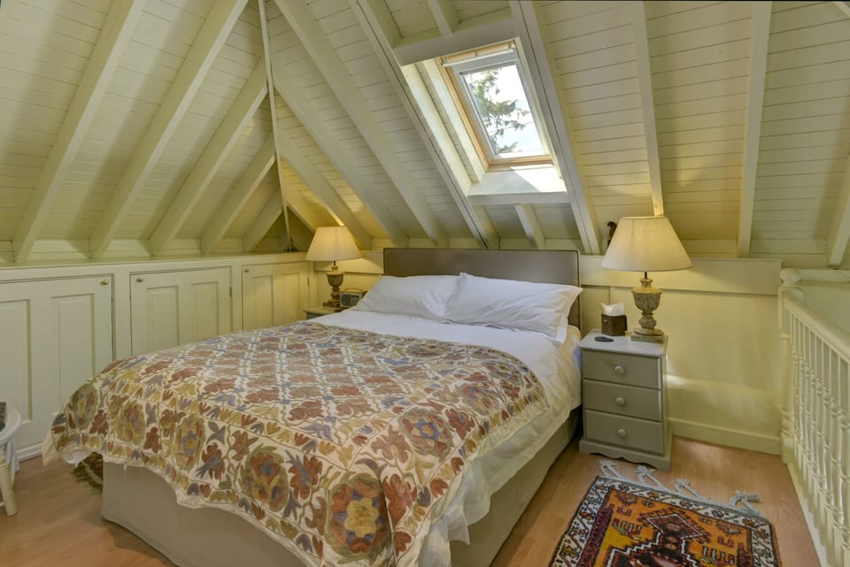 Cottage, 1 Bedroom (Garden Cottage) | WiFi (free)
