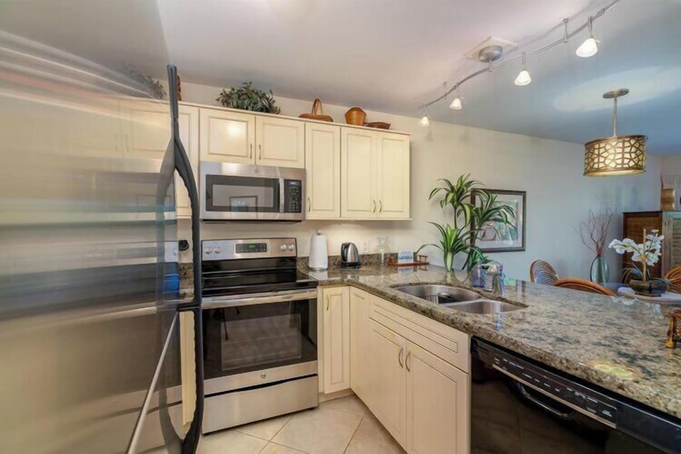 Well-appointed kitchen.
