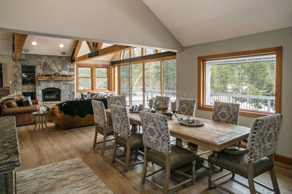 Spacious dining table that comfortably seats 8.