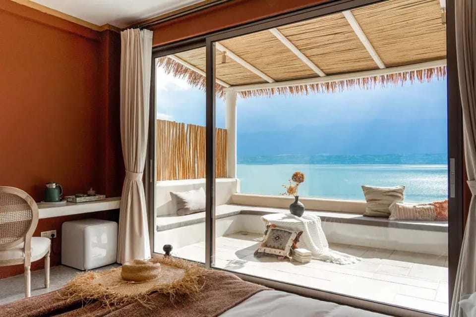 Superior Double Room, Sea View | Down comforters, minibar (free items), desk, laptop workspace