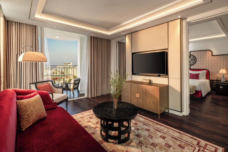 Panoramic Suite, River View | Minibar (free items), in-room safe, desk, soundproofing