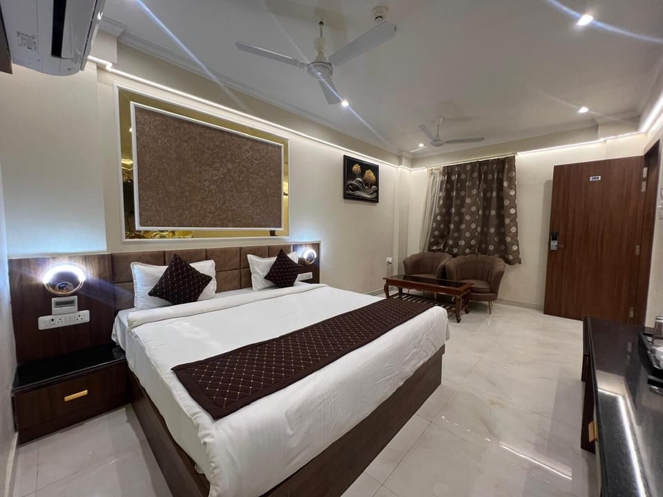 Family Suite, Garden View | Soundproofing, free WiFi