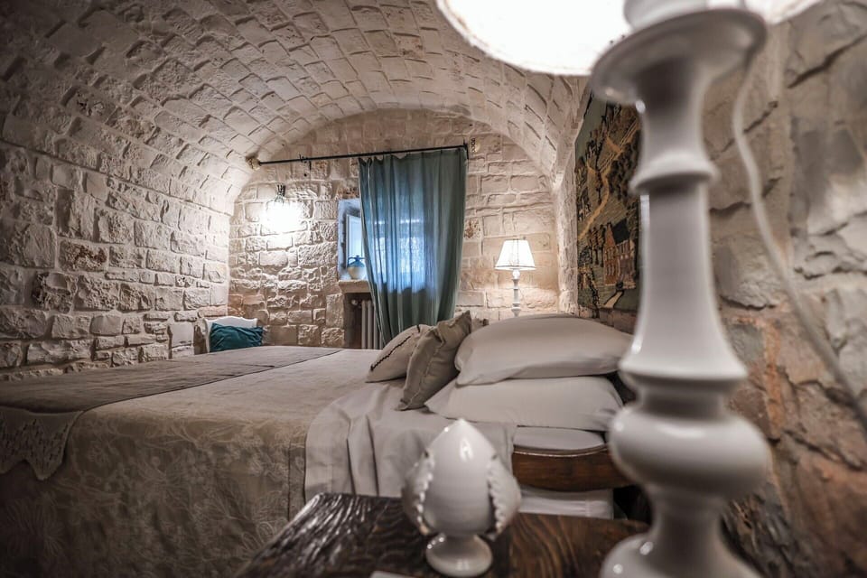 Autumn, Bedroom, Spring, Summer