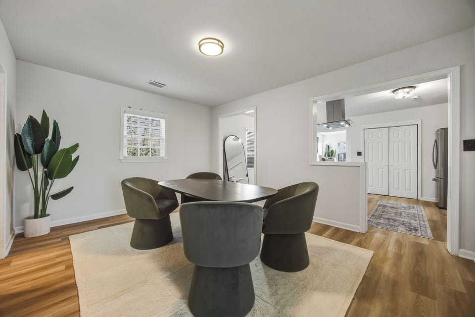 House, 3 Bedrooms | Dining room